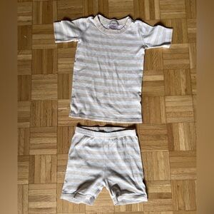 Hanna Andersson tan and white pajama set 130cm (us 8)